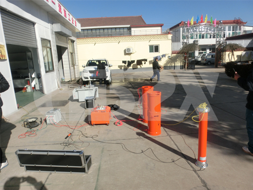 串聯(lián)諧振試驗培訓.jpg 串聯(lián)諧振試驗培訓.jpg